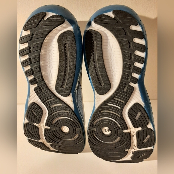 Brooks Glycerin 21 Men's Size 11D - Picture 6 of 6